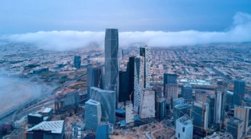 سيول ورياح قوية تضرب عدة مناطق في البلاد ابتداءً من الأربعاء